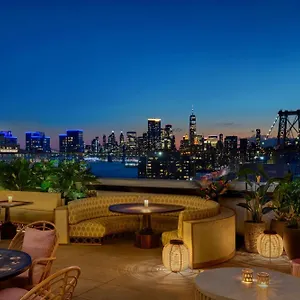 4* Hotel Moxy Brooklyn Williamsburg