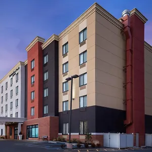3* Hotel Fairfield & By Marriott Staten Island